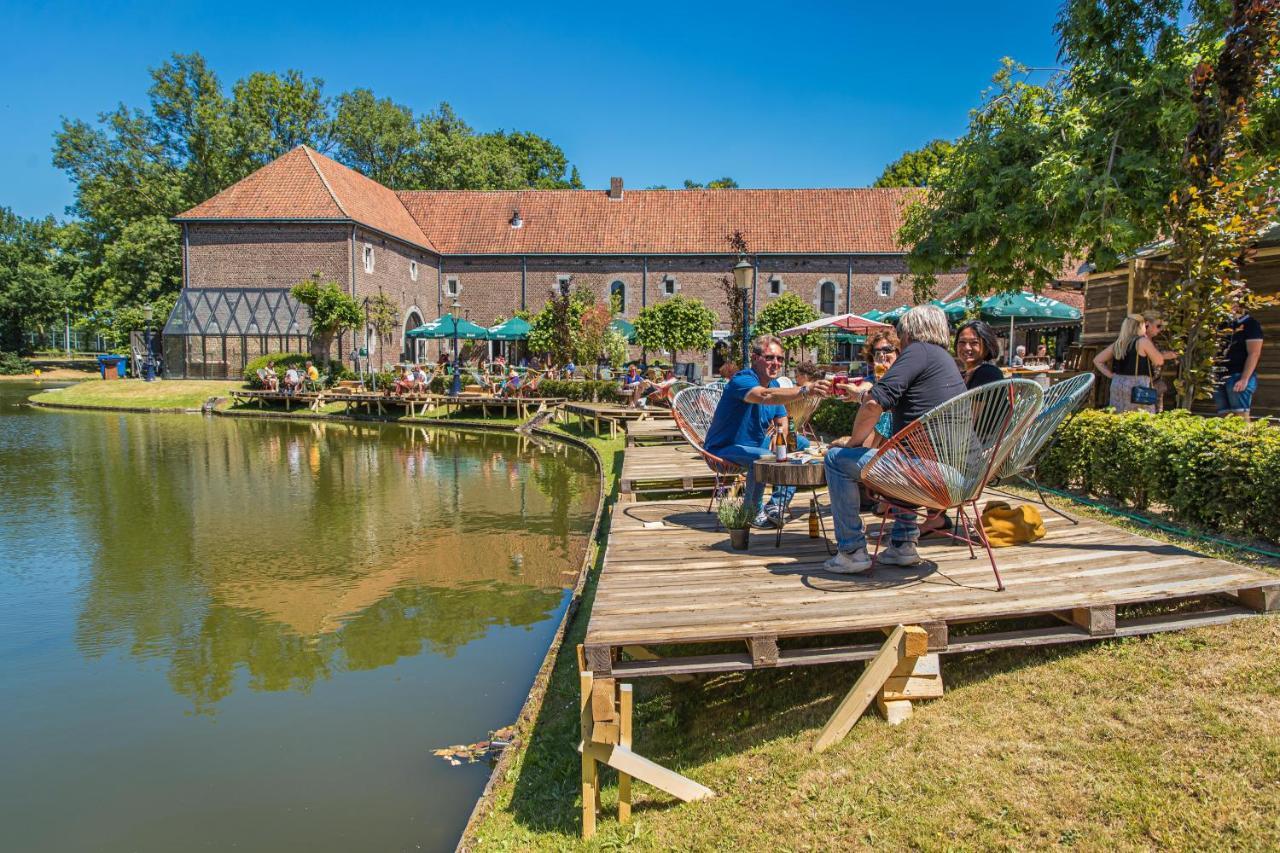 לינה וארוחת בוקר Landgoed Kasteel Limbricht מראה חיצוני תמונה